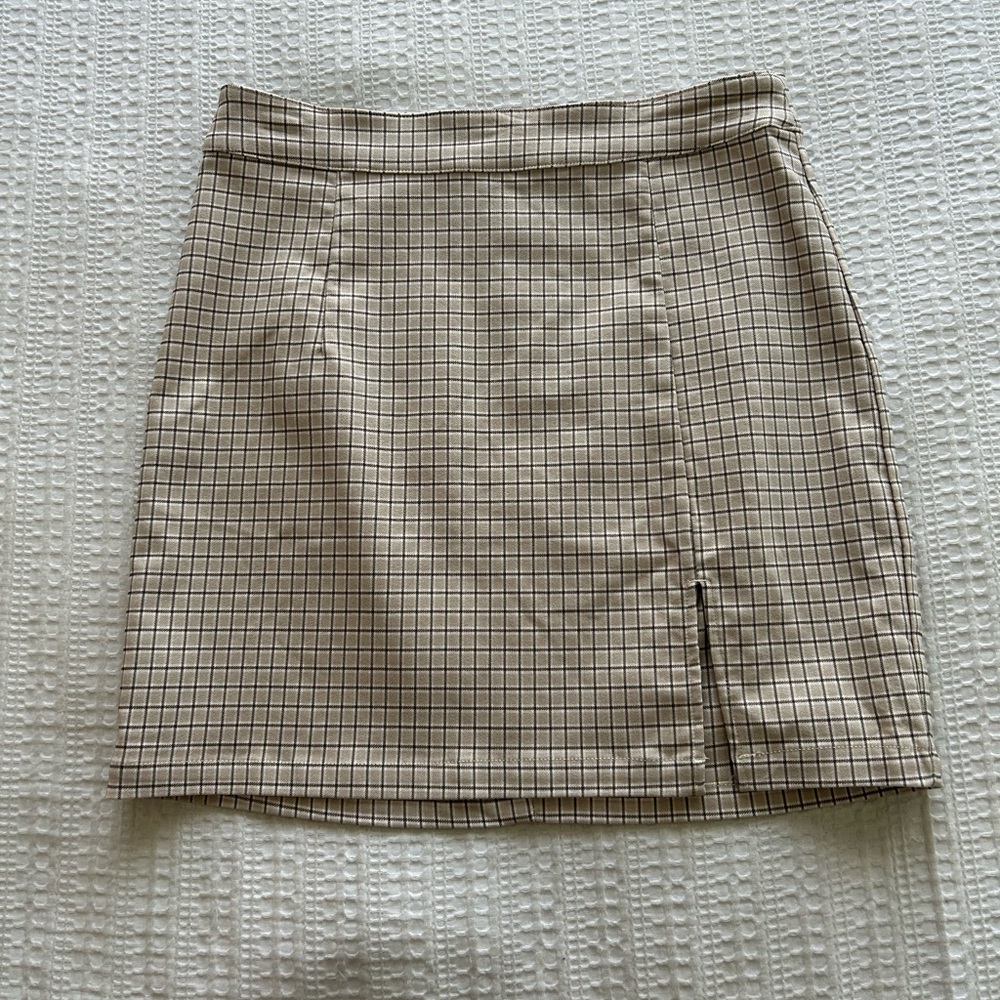 Garage plaid skirt size medium
